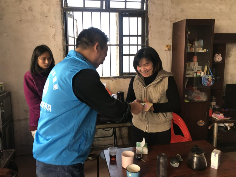 市生態環境局開展關愛特殊群體結對幫扶春節慰問