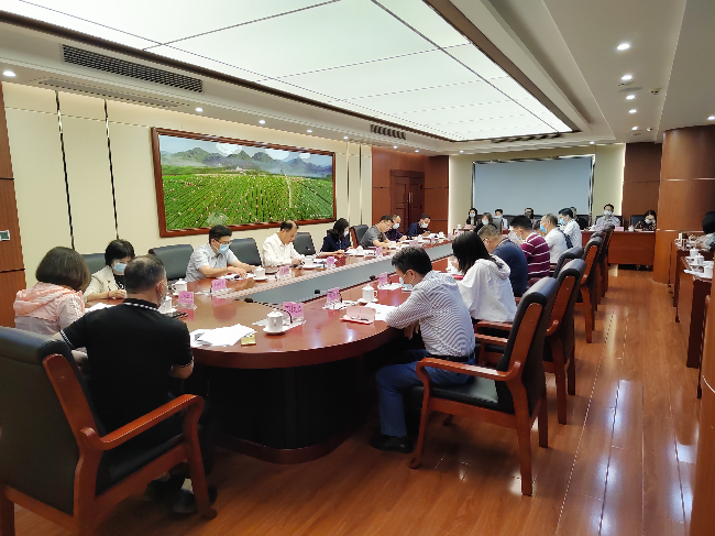 精準施策，多方發力，實施高校畢業生十大行動促就業2.jpg