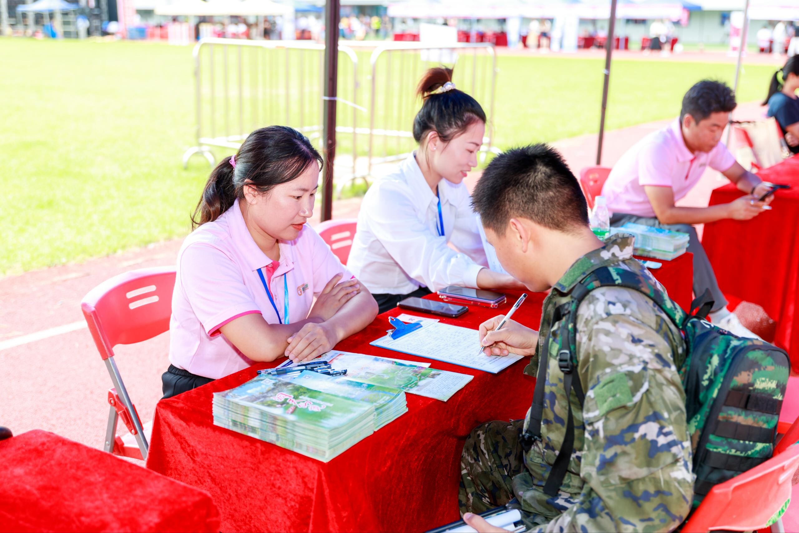 2023年“戎歸南粵·樂業灣區”退役軍人區域性招聘會_2